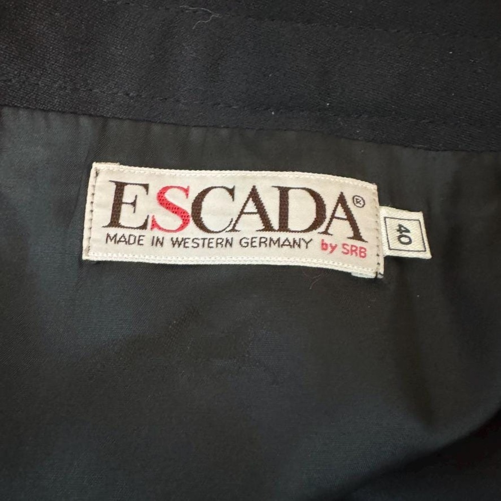 Vintage Escada Black Virgin Wool Pencil Skirt Sz. 8 - Picture 4 of 5